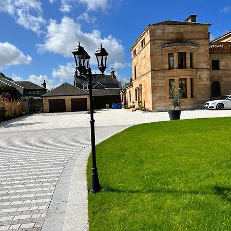 Beautiful 4-Bed Villa In Глазго Экстерьер фото